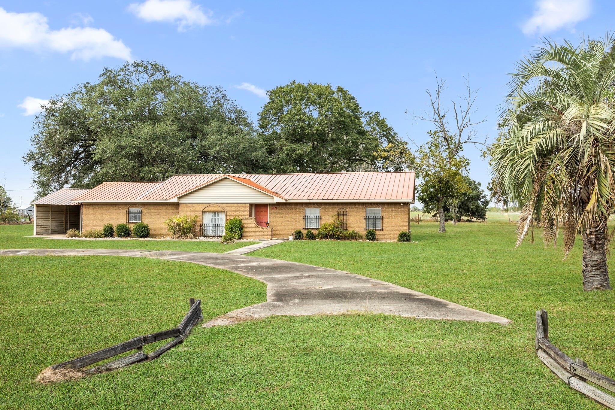 182 Lakeview 2 Road