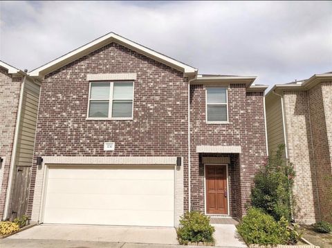 Photo of 3730 Main Poplar Dr Dr, Houston, TX 77025 (MLS # 77551485)