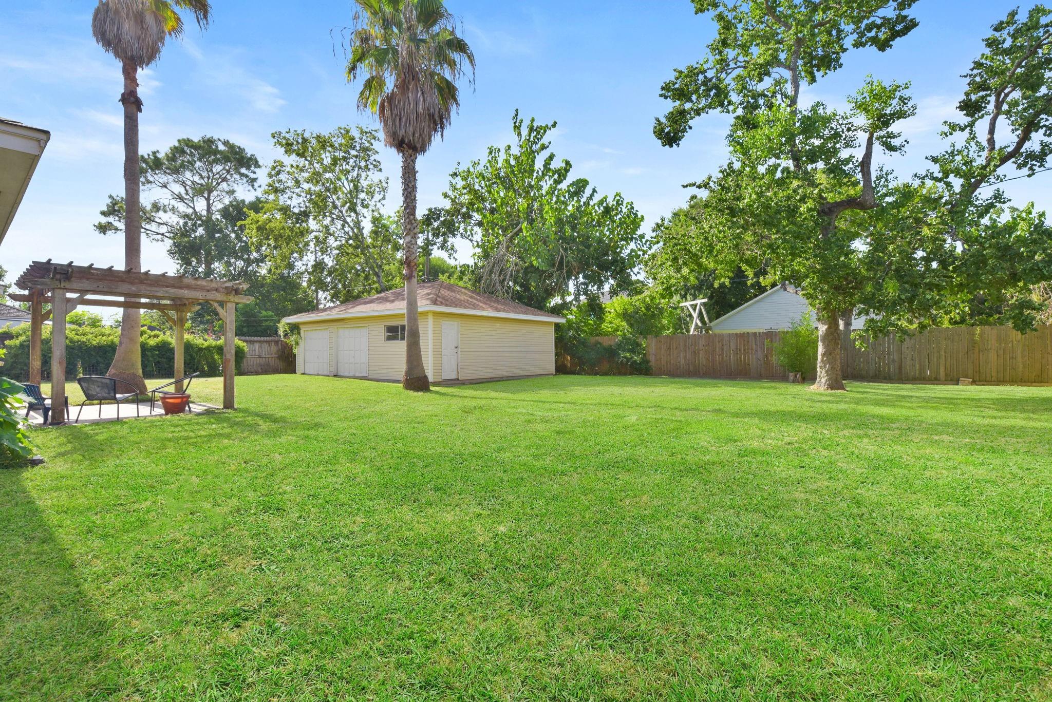 2206 Sierra Street