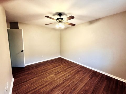 Tiny photo for 10435 Claybrook Drive, Houston, TX 77089 (MLS # 95603752)
