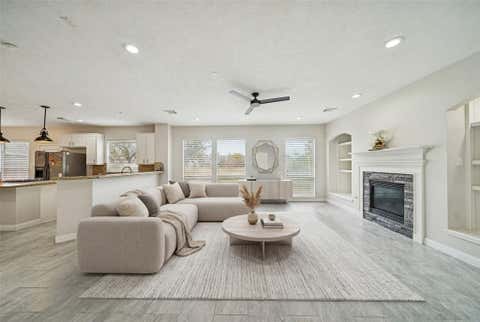 Photo of 12310 Shadow Island Drive, Houston, TX 77082 (MLS # 37097808)