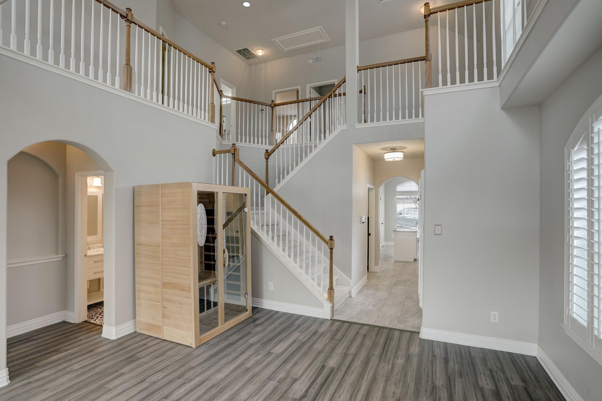 1408 S Friendswood Drive 106