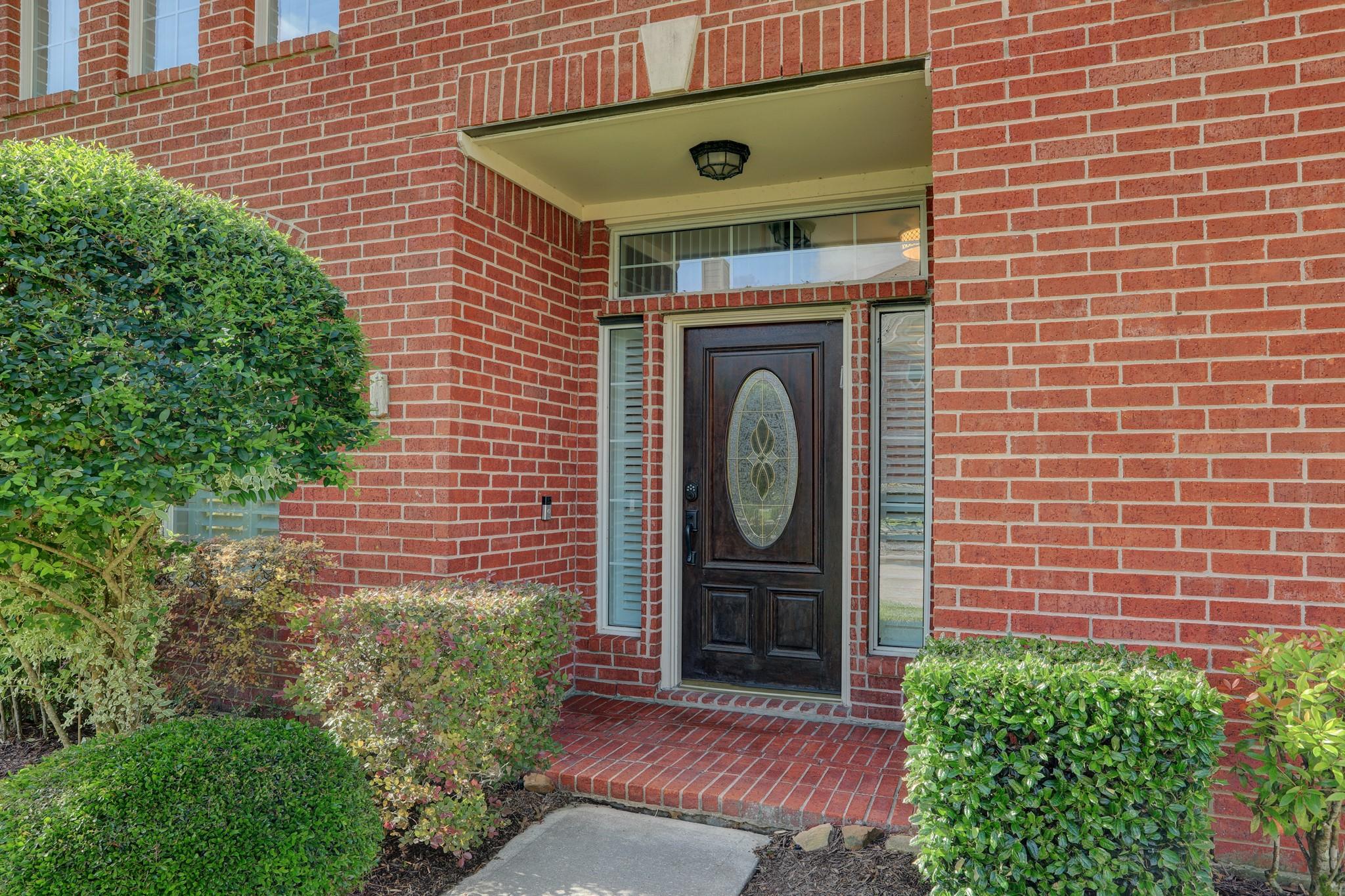 1408 S Friendswood Drive 106