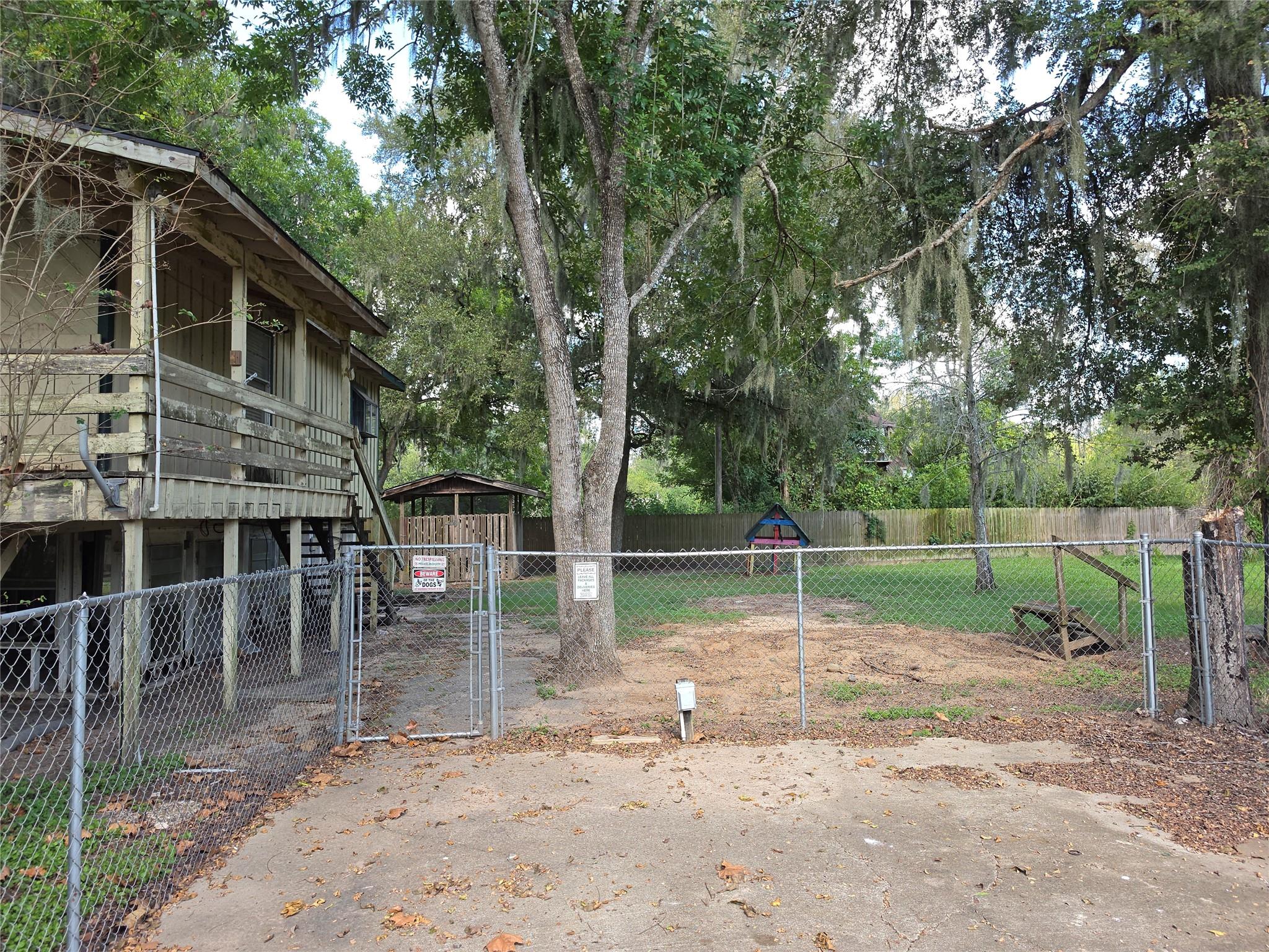 20511 Lake Forest Drive E