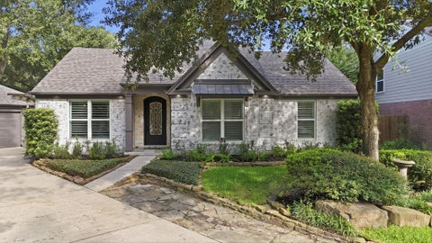 Photo of 190 Velvet Leaf Place PL, The Woodlands, TX 77380 (MLS # 24546274)