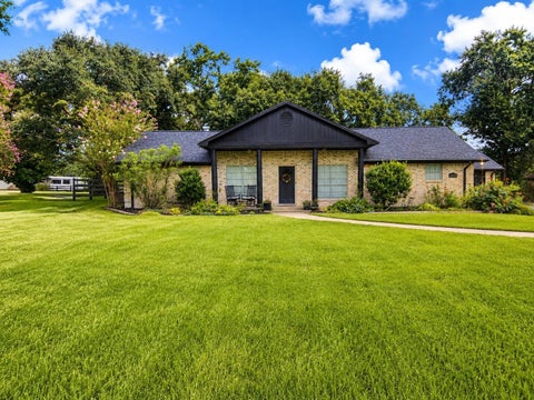 Photo of 30819 Quinn Road, Tomball, TX 77375 (MLS # 21419754)