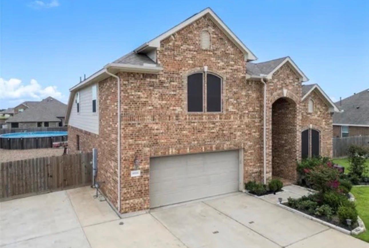 9518 Franklin Drive
