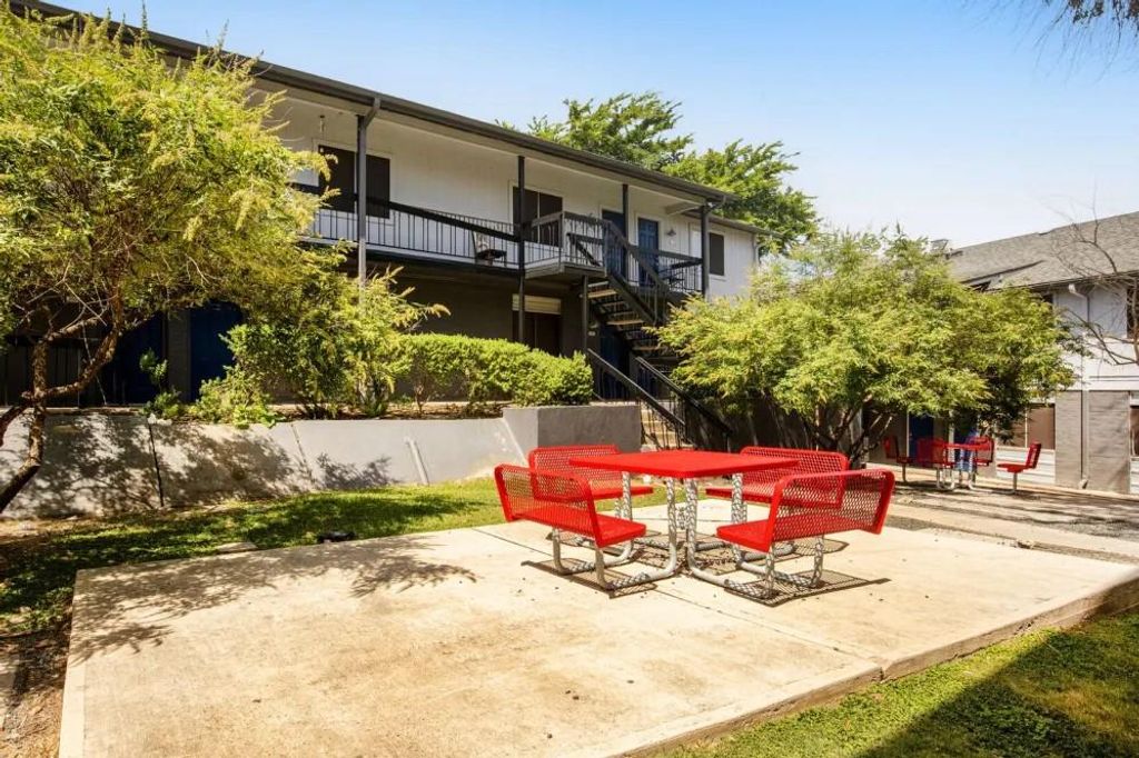 Photo of 2101 Burton Drive #0201, Austin, TX 78741 (MLS # 96934679)