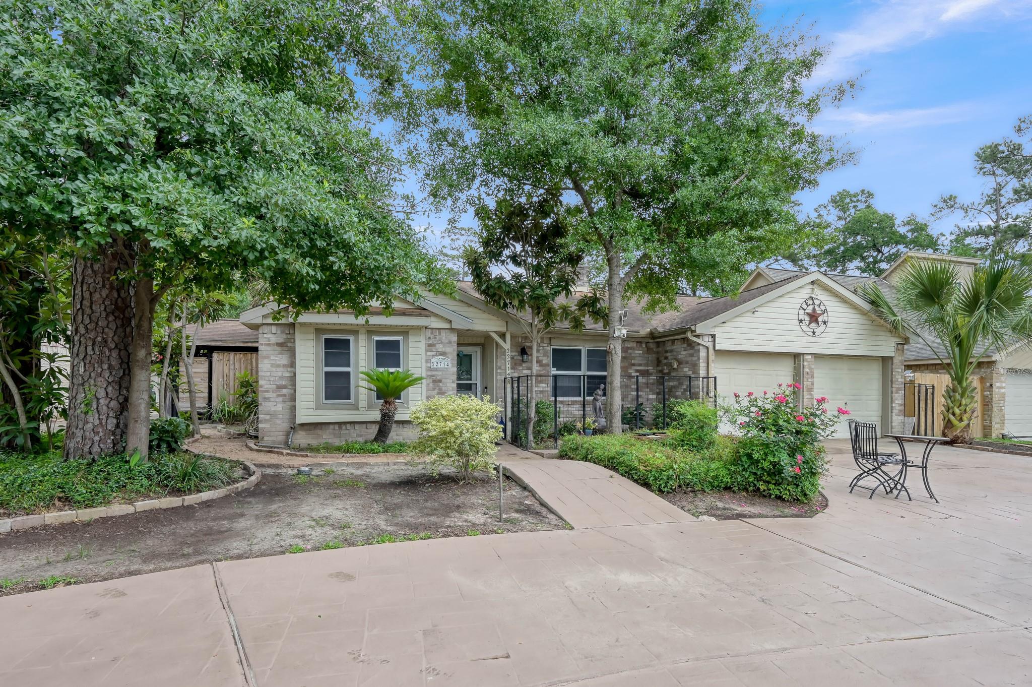 22714 Canyon Lake Drive