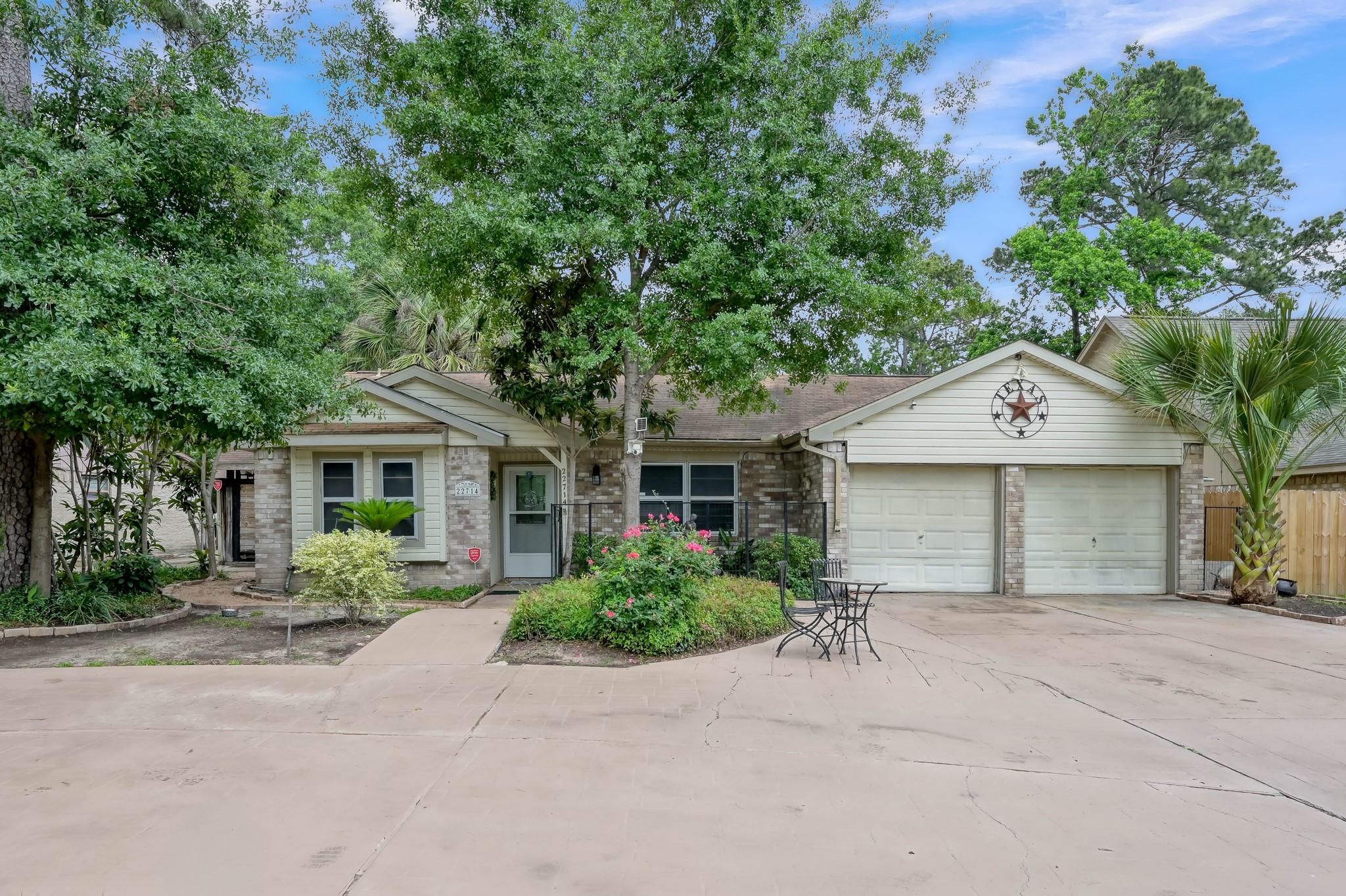 22714 Canyon Lake Drive