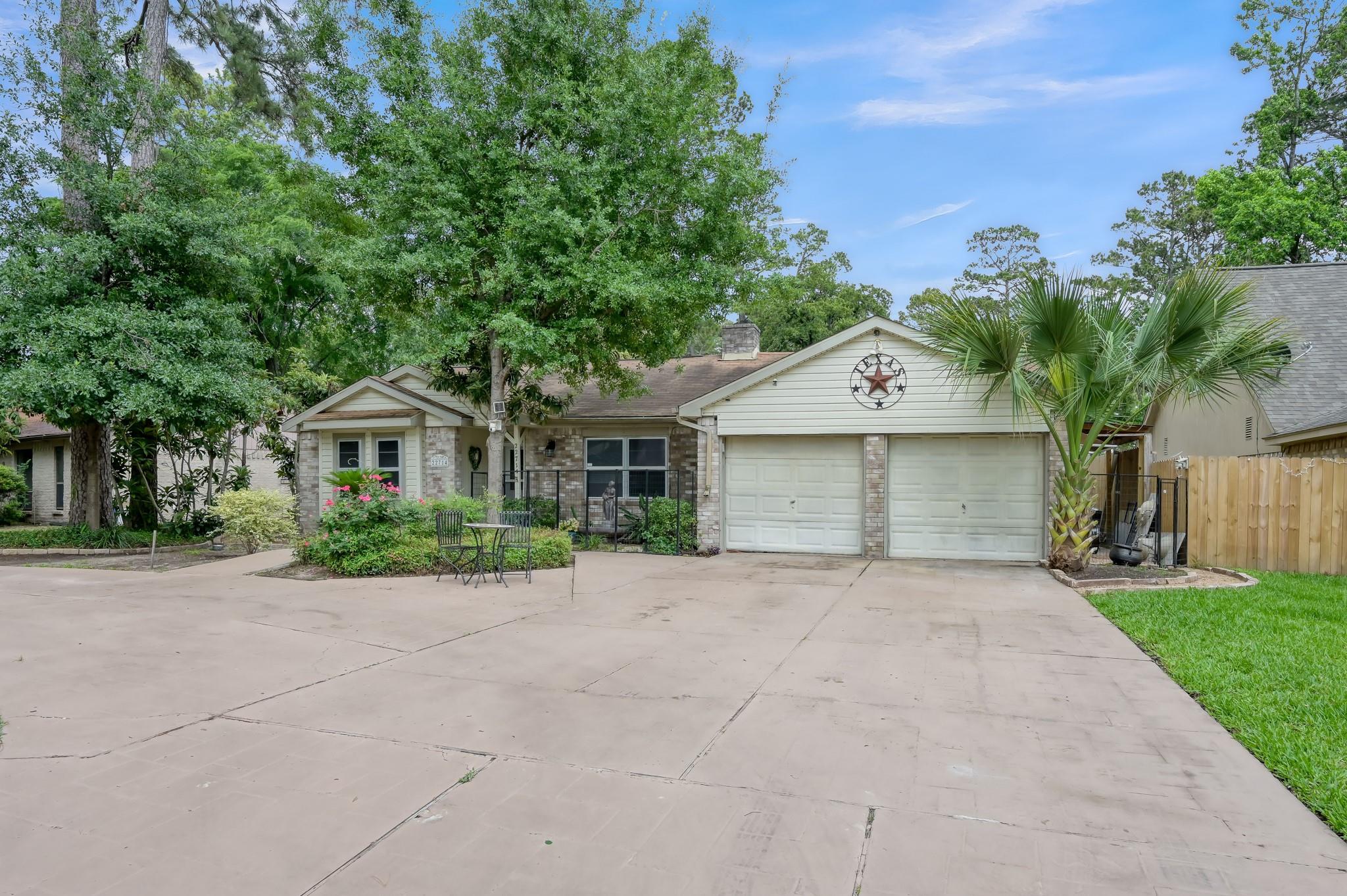 22714 Canyon Lake Drive