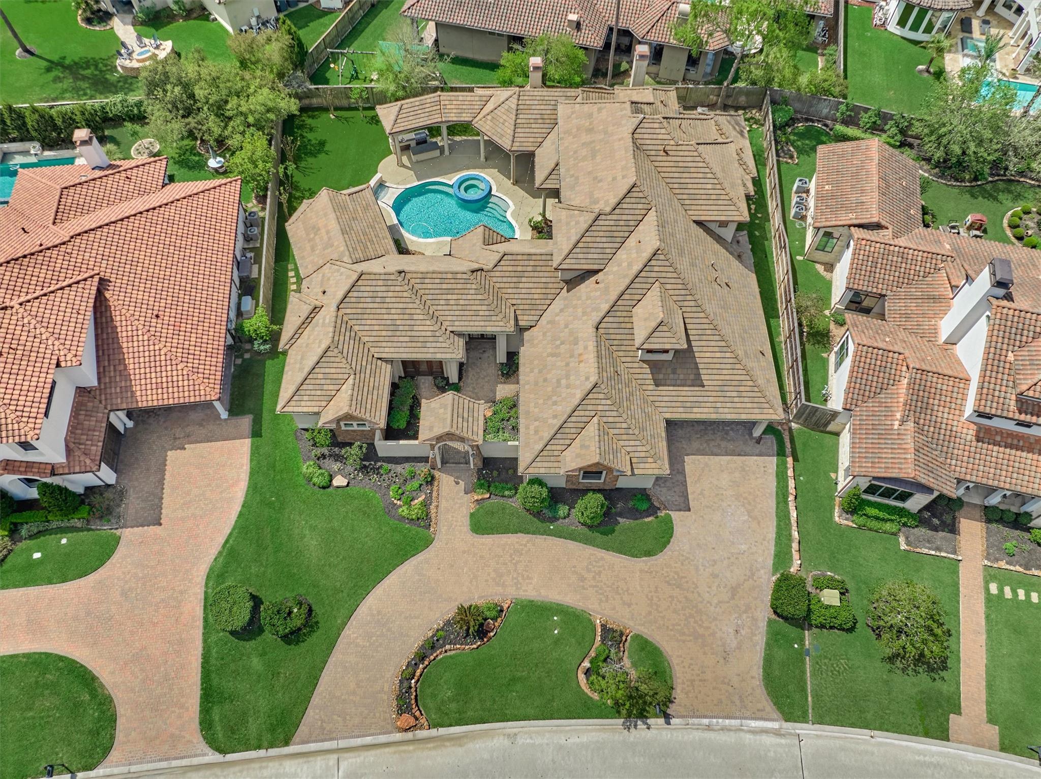 25 Post Shadow Estate Drive