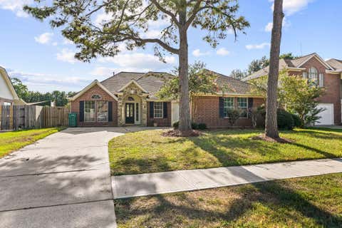 Photo of 2309 Lord Nelson Drive, Seabrook, TX 77586 (MLS # 69393696)