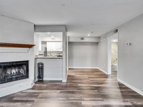 Photo of 250 El Dorado Boulevard #253, Houston, TX 77598 (MLS # 92041610)