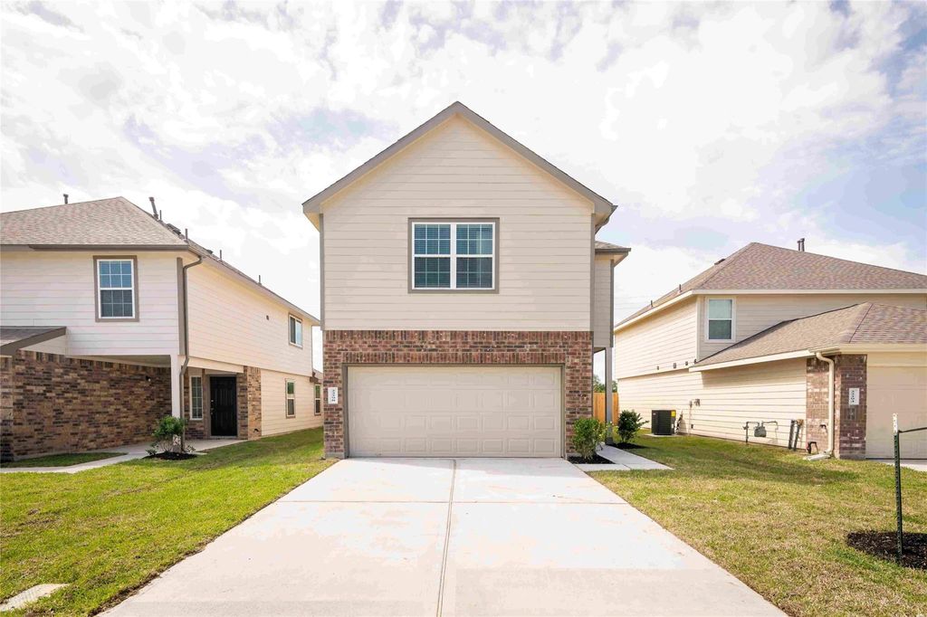 Photo of 22298 Porter Mountain Trail, Porter, TX 77365 (MLS # 85507069)