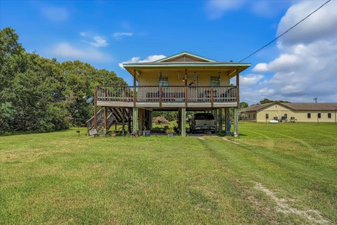 Photo of 186 Oyster, Oak Island, TX 77514 (MLS # 13247670)
