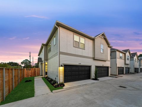 Photo of 6537 Rena Street, Houston, TX 77092 (MLS # 4643310)