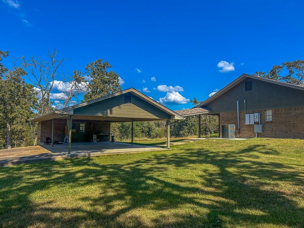 Photo of 50 Neiderhoffer Subdivision Road Rd, Huntsville, TX 77340 (MLS # 88919590)