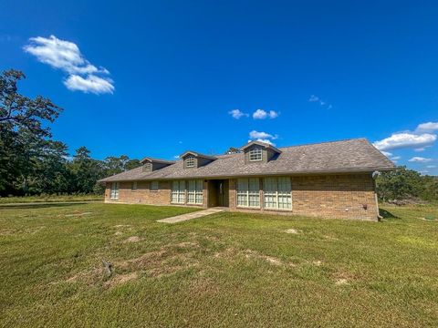 Photo of 50 Neiderhoffer Subdivision Road Rd, Huntsville, TX 77340 (MLS # 88919590)