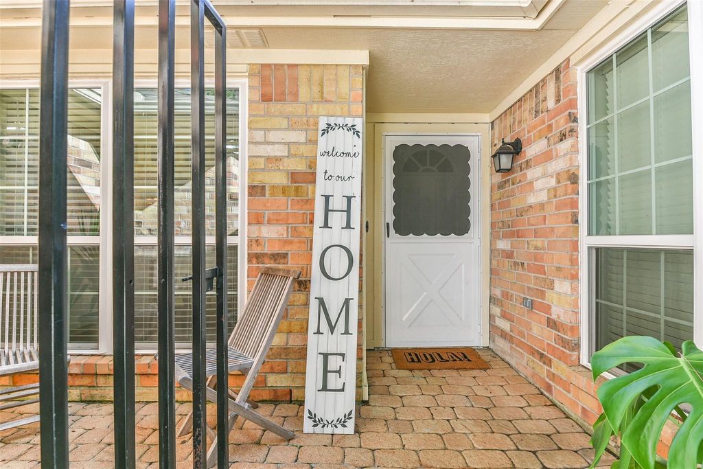 Photo of 603 N Hyannis Port Street, Crosby, TX 77532 (MLS # 29777913)