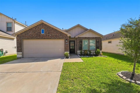 Photo of 7239 Canoga Drive, Rosharon, TX 77583 (MLS # 21255694)