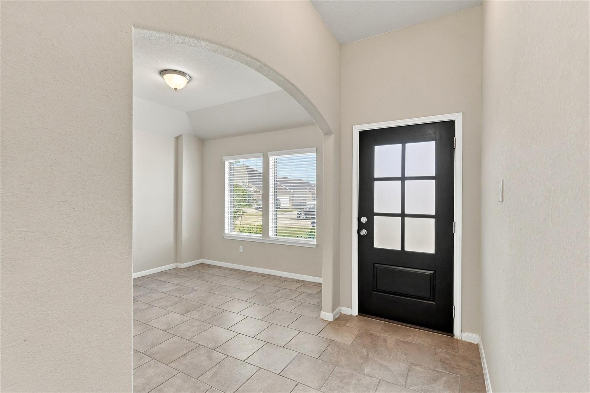 7239 Canoga Drive