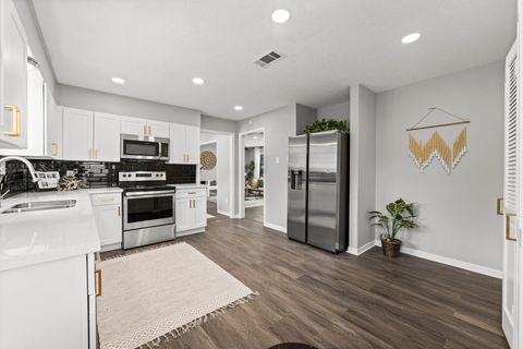 Tiny photo for 7280 Click Drive, Beaumont, TX 77708 (MLS # 82385980)