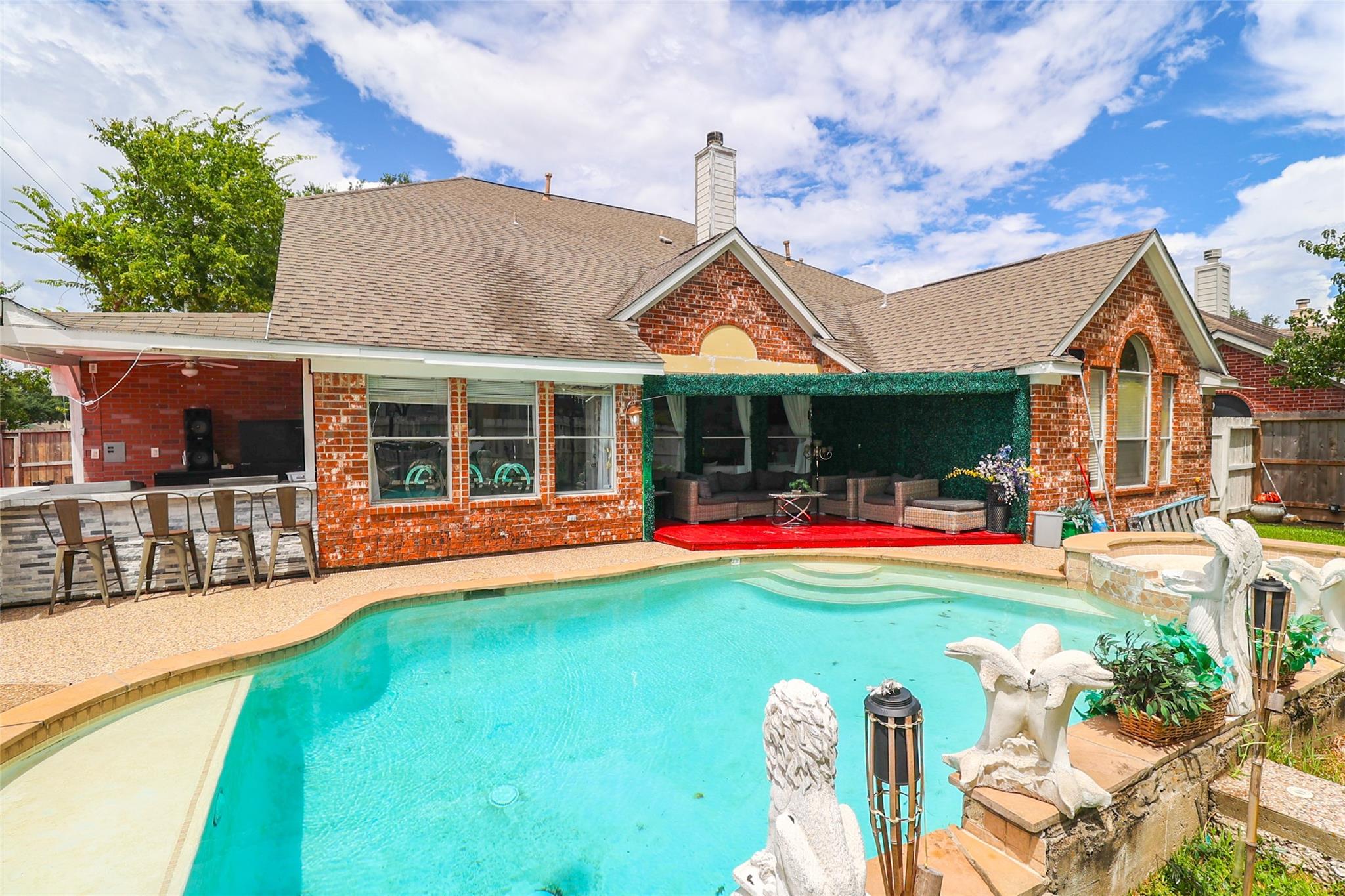 11731 Cobblestone Point Drive