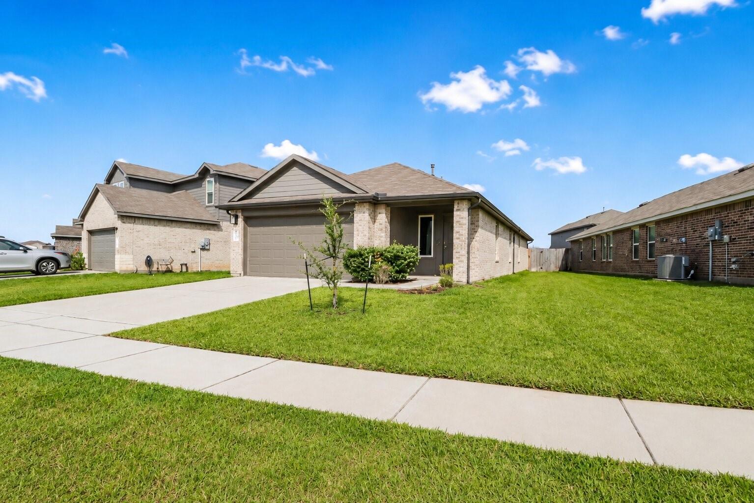 5306 Evergreen Heights Lane