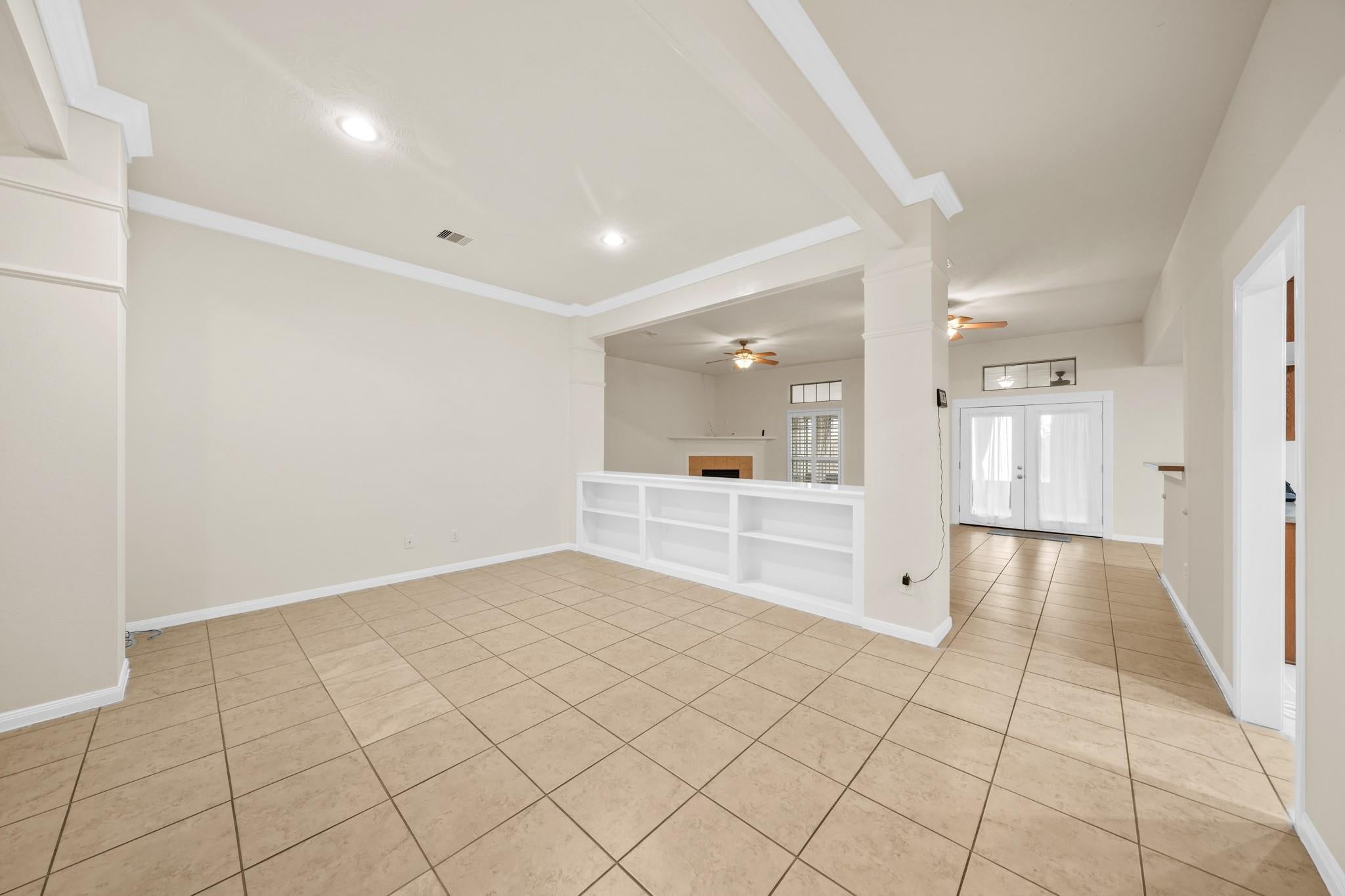 3607 Mustang Lane