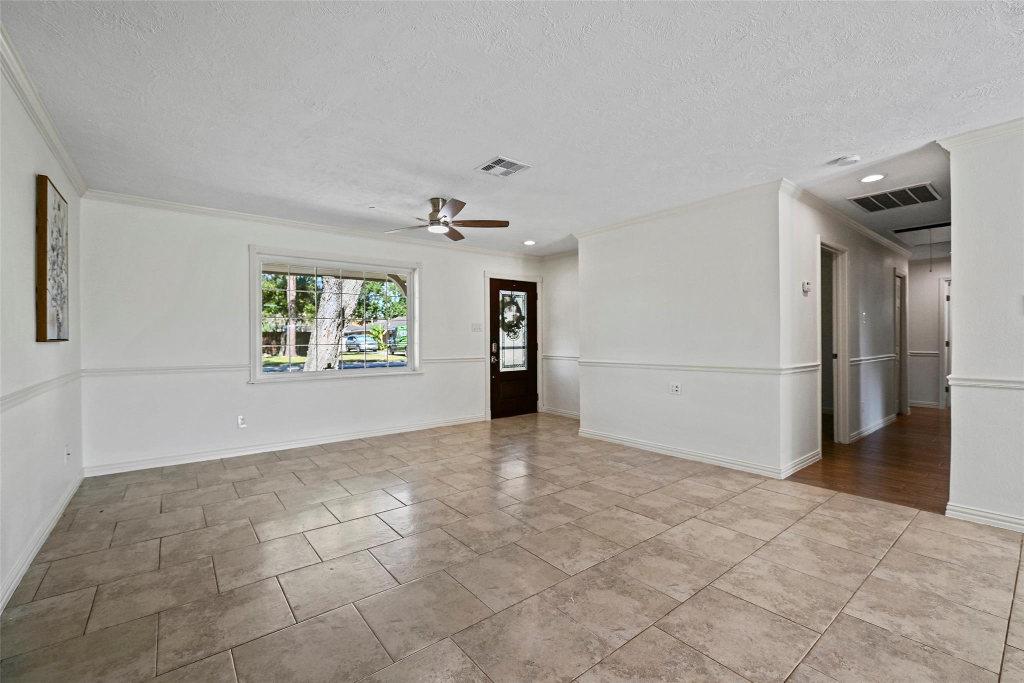 1907 Dellore Lane
