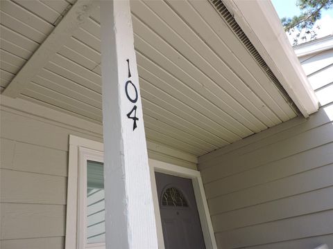 Photo of 17401 Red Oak Drive #104, Houston, TX 77090 (MLS # 351457)