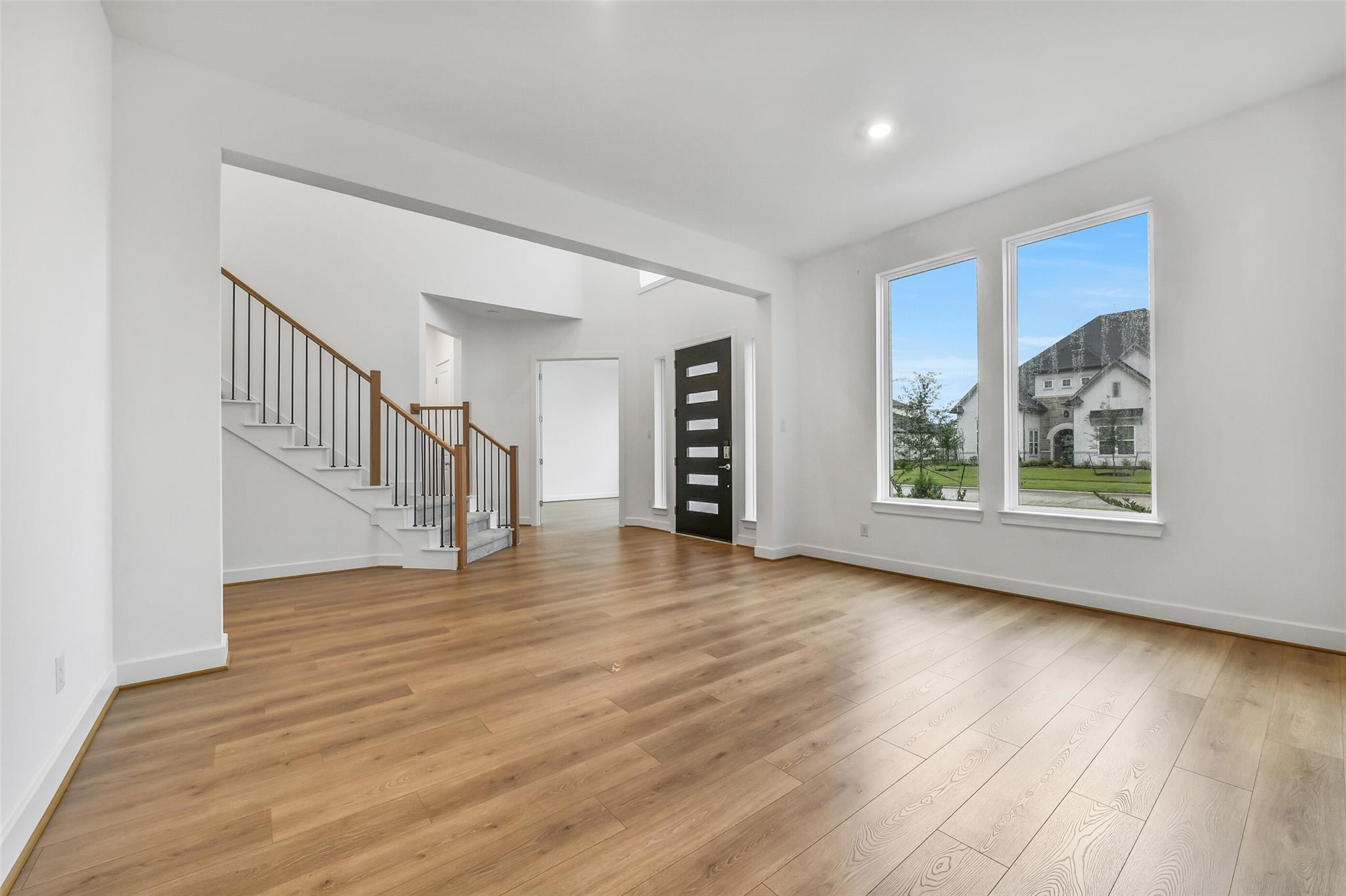 1673 Birch Lake Bend