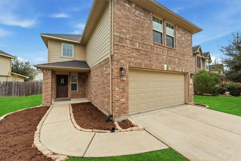 Photo of 11747 Red Hummingbird Drive, Houston, TX 77047 (MLS # 659384)