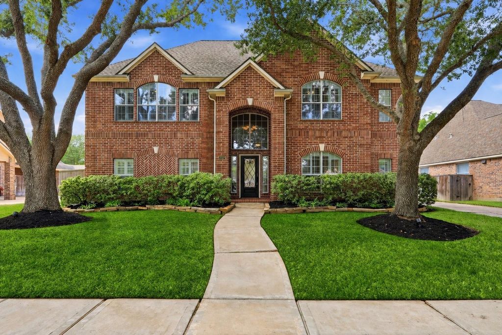 Photo of 2107 Starlite Field Drive, Sugar Land, TX 77479 (MLS # 33823954)