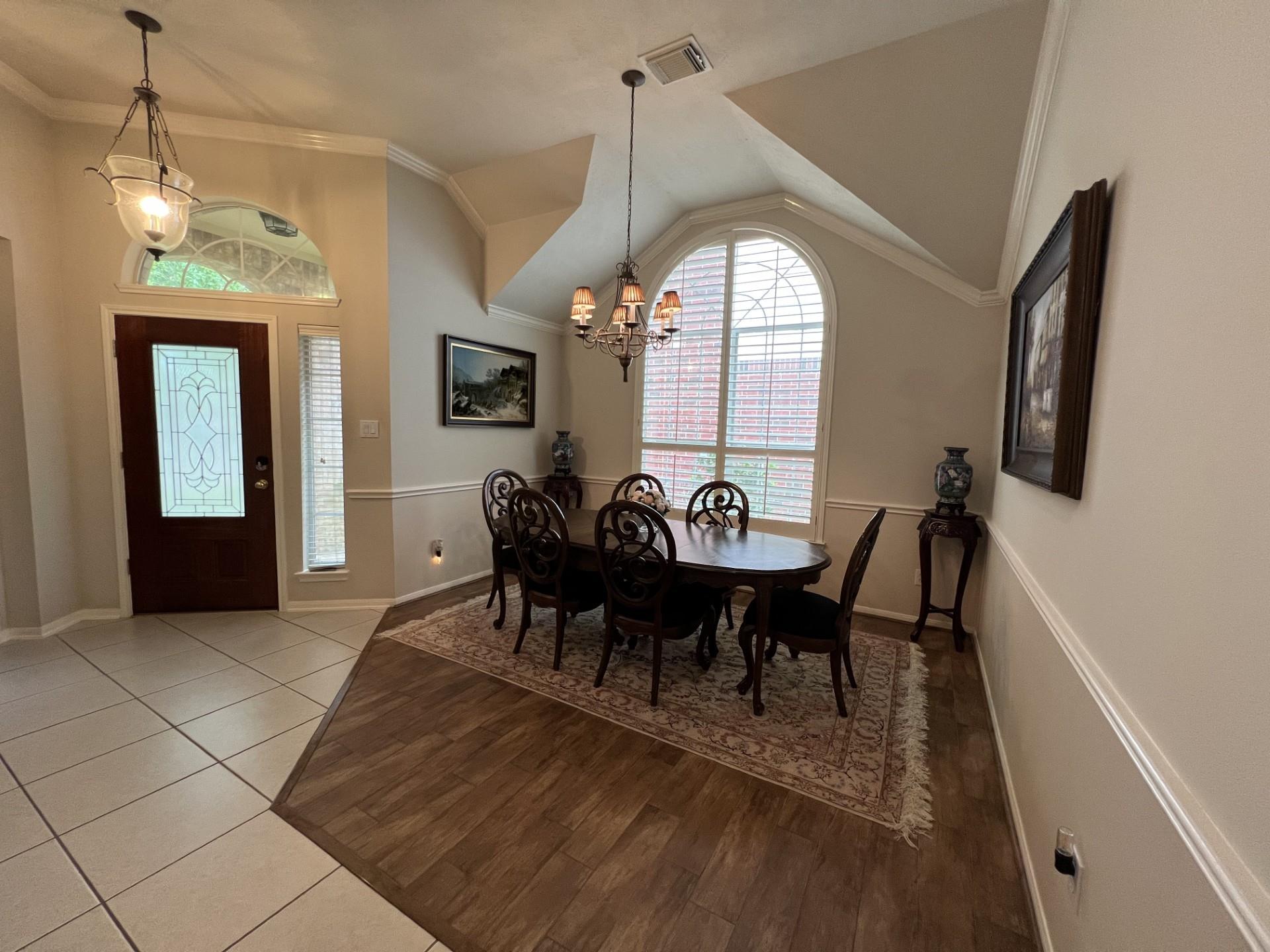 3835 Alpine Circle