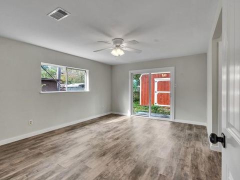 Tiny photo for 331 Cherry Valley Drive, Houston, TX 77336 (MLS # 48943507)