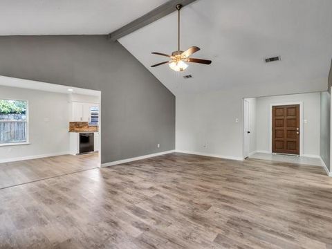 Tiny photo for 331 Cherry Valley Drive, Houston, TX 77336 (MLS # 48943507)