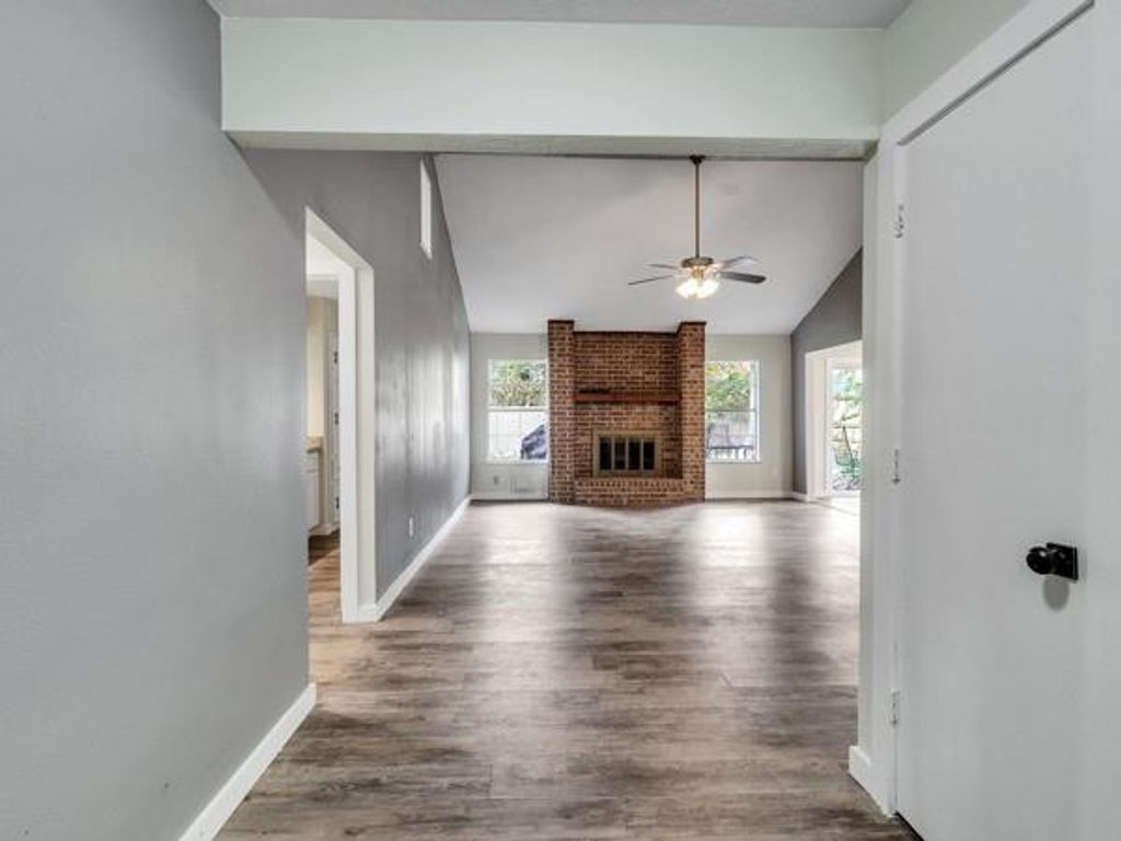 Photo of 331 Cherry Valley Drive, Houston, TX 77336 (MLS # 48943507)