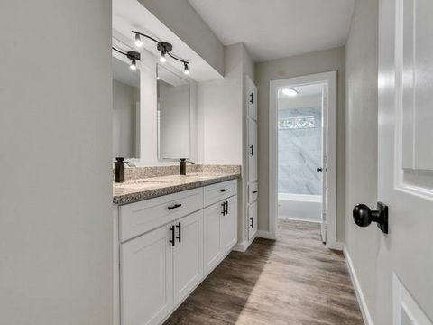 Tiny photo for 331 Cherry Valley Drive, Houston, TX 77336 (MLS # 48943507)