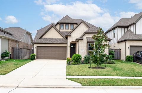 Property photo of 8915 nature park drive, missouri city, TX 77459