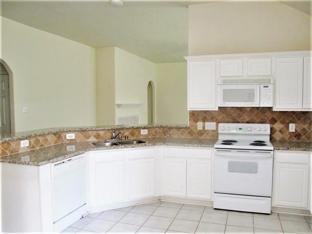 3106 Aylesworth Court