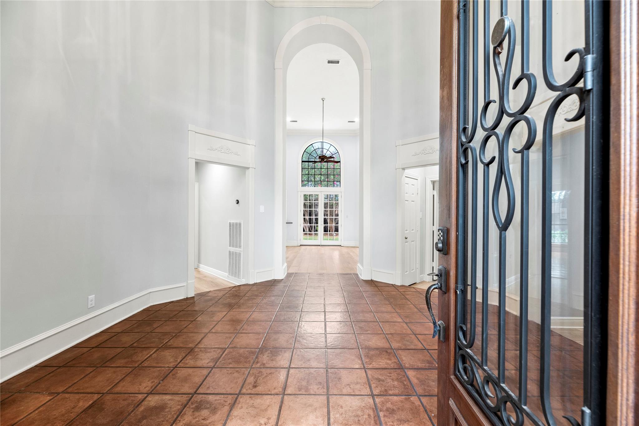 1315 Breezy Bend Drive