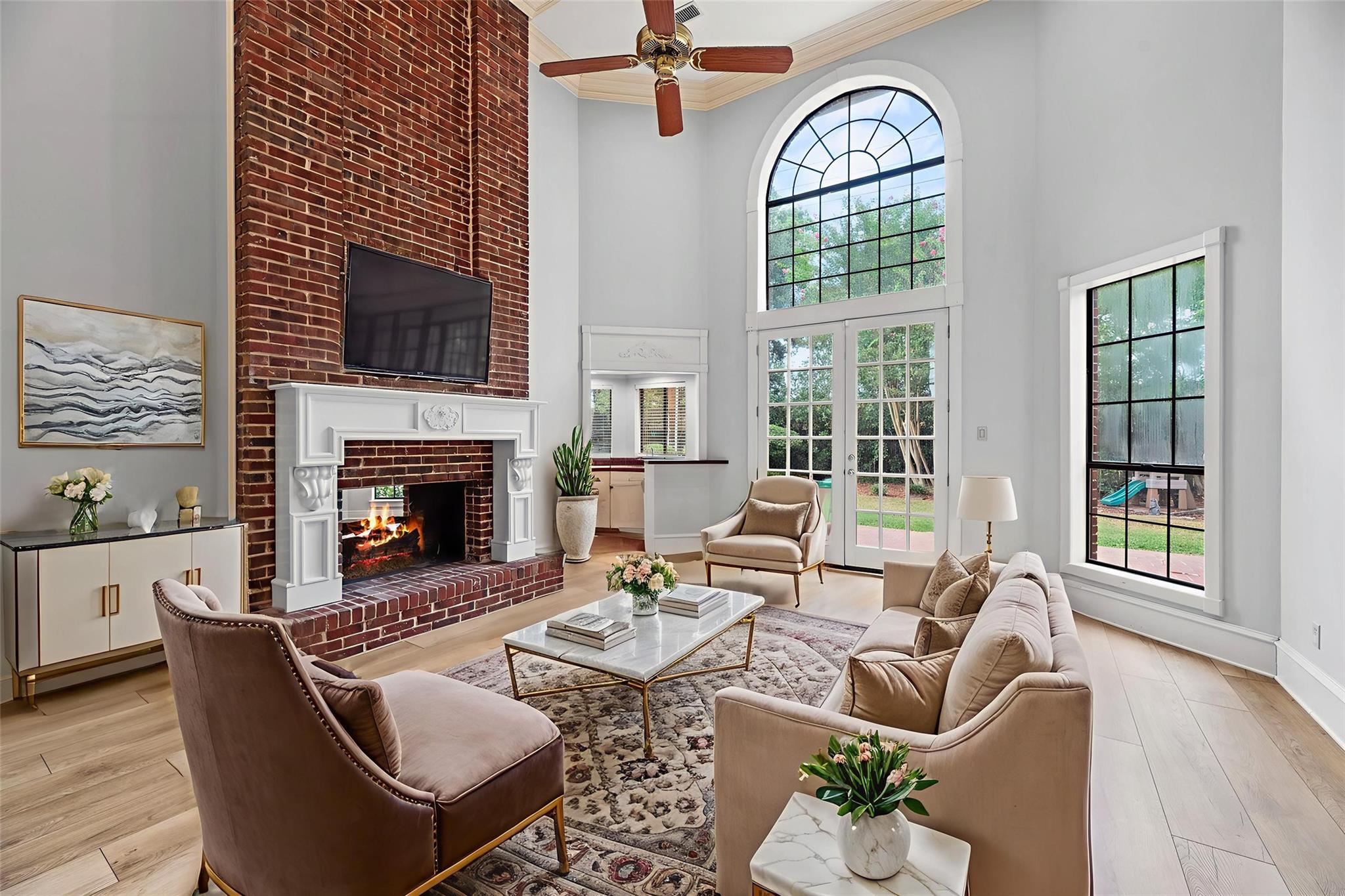 1315 Breezy Bend Drive