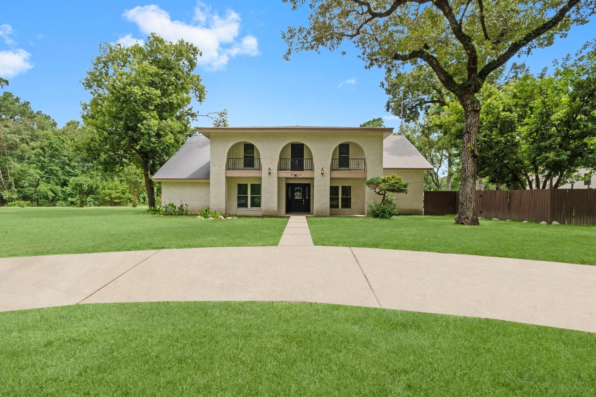 2042 Teal Drive