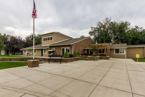 Photo of 3085 Resort St, Other, OR 97814 (MLS # 62812342)