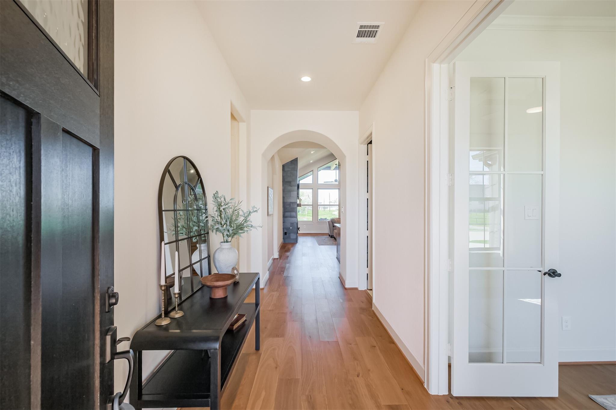 4127 Wooded Isle Way