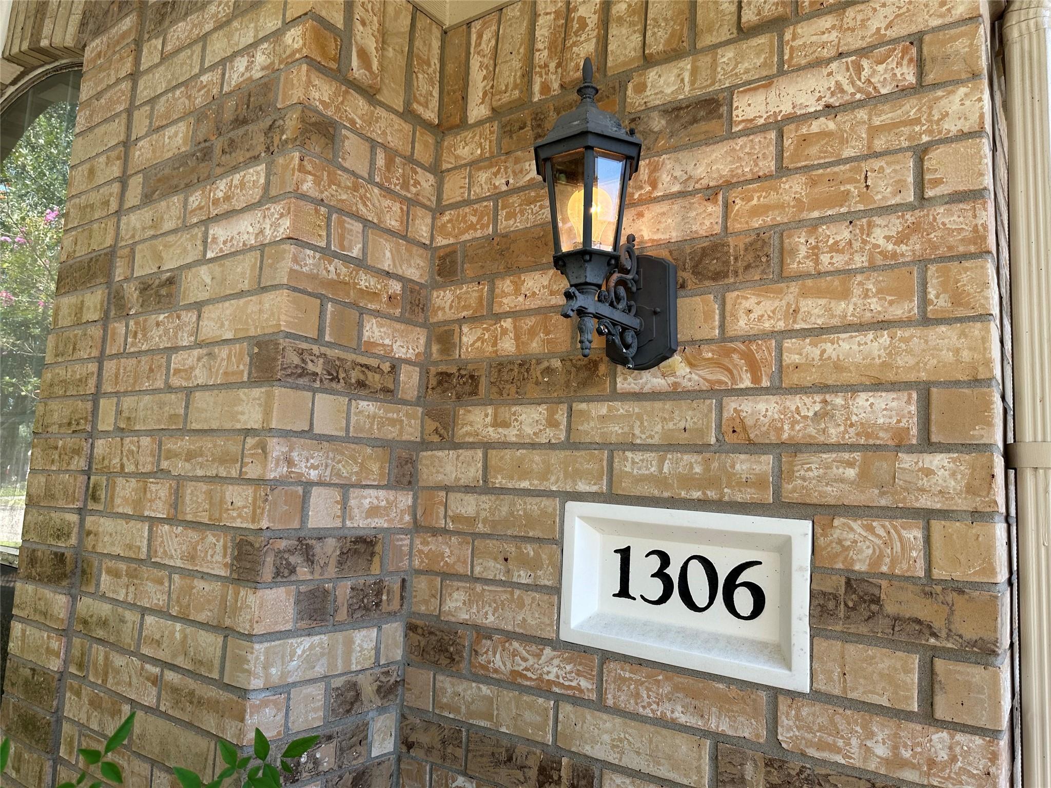1306 Modena Drive