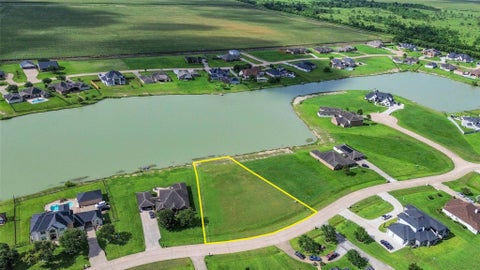 Photo of 3711 S Shore Drive, Rosharon, TX 77583 (MLS # 44527271)