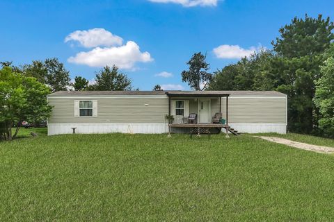 Photo of 21613 County Road 3749d, Cleveland, TX 77327 (MLS # 44890230)